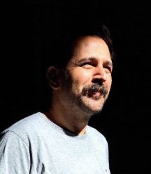 امیر نوزمانی