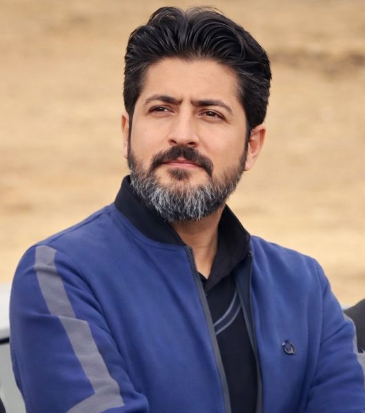 پرونده:حسین محمودی‌برام.jpg