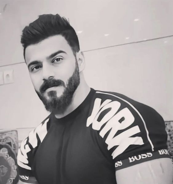 پرونده:رضا عظیم‌زاده.jpg