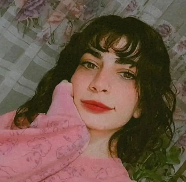 پرونده:پانته‌آ شیاسی.jpg