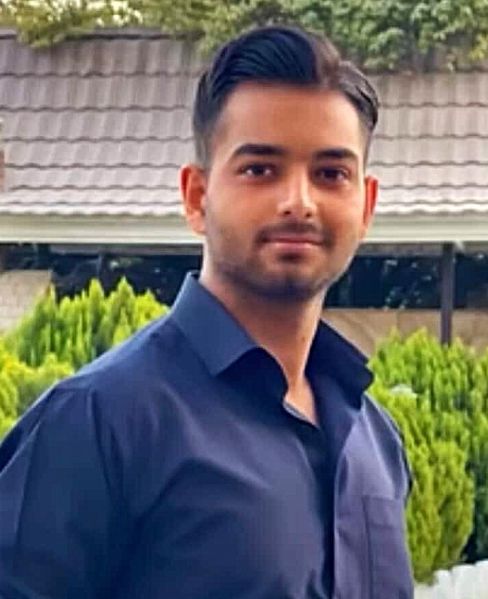 پرونده:مهدیار مشتاقی.jpg