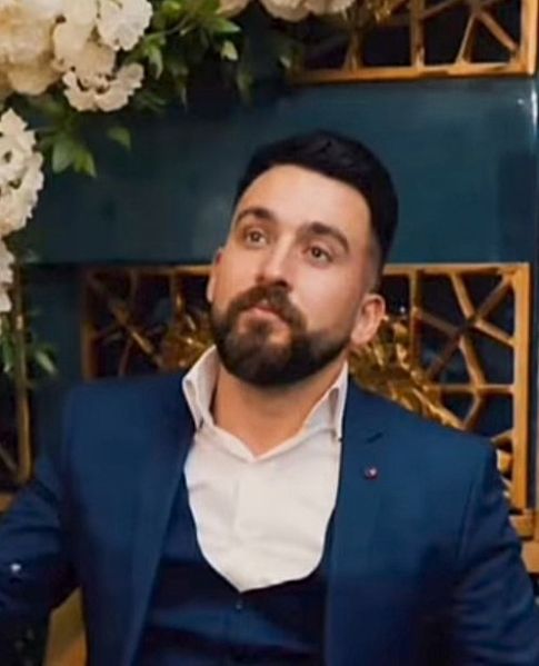 پرونده:اسفندیار نادری.jpg