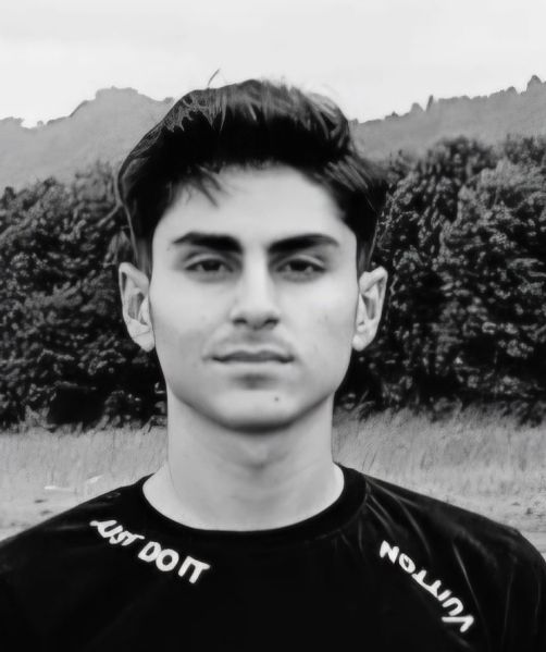 پرونده:امیرمهدی کشاورز.jpg