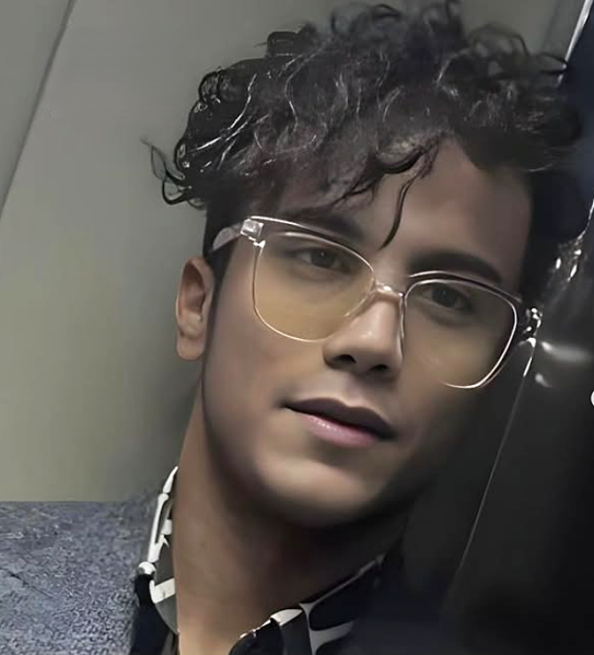 پرونده:معین سقوری.png