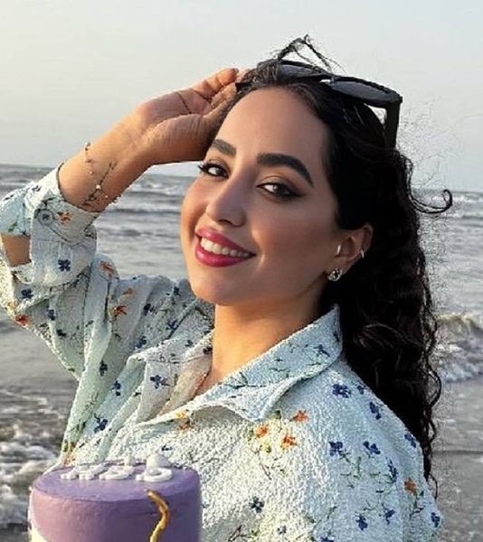 پرونده:غزل آقایی.jpg