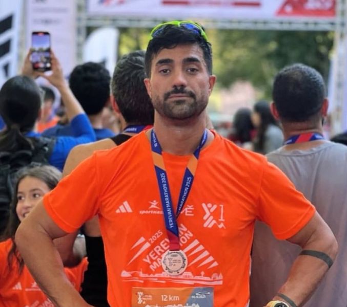 پرونده:حمید مهدوی ۲.jpg