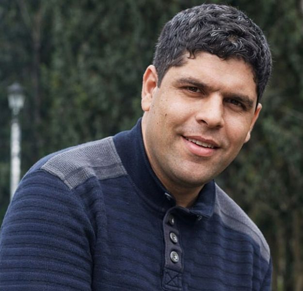 پرونده:رسول بادپران.jpg