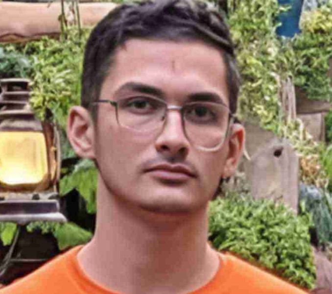 پرونده:خالد ملائی.jpg