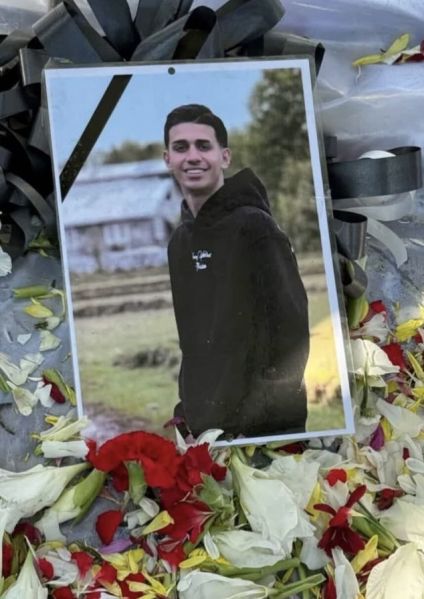 پرونده:مانی صفرپور 3.jpg