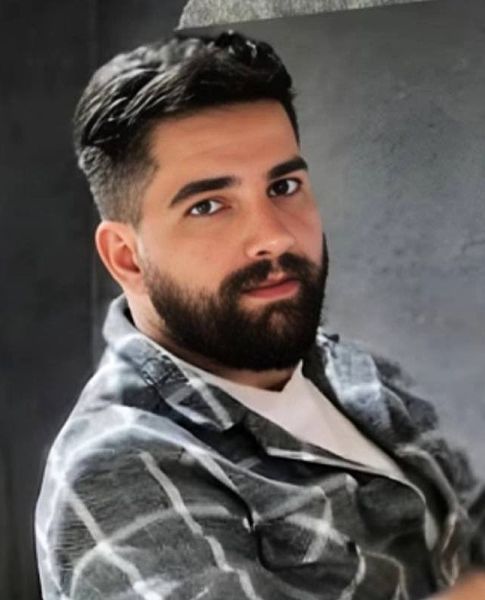 پرونده:نوید صالحی.jpg