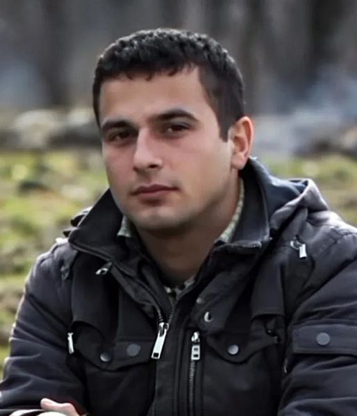 پرونده:وحید لزر منوچهری.jpg