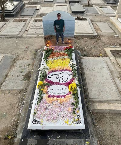 فرزام قاسمی ۲.jpg