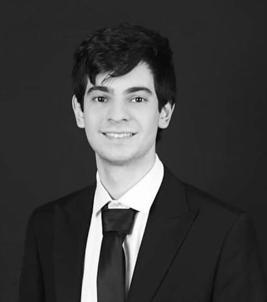 پرونده:ارشان قاسمی.jpg