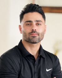 اکبر حمزه‌حسینی