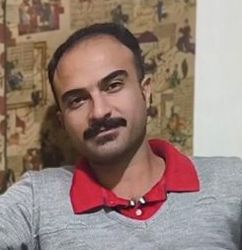 میلاد خاکسار