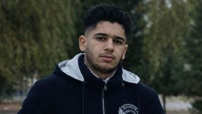 رضا قنبری 3.jpg