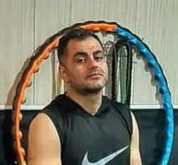 سلیمان پرهیزکار