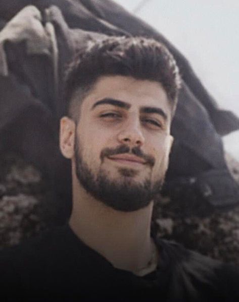 پرونده:پویا رستمی.jpg