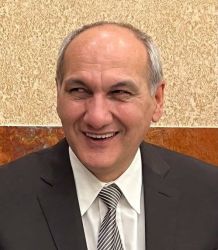 حمیدرضا هنرور