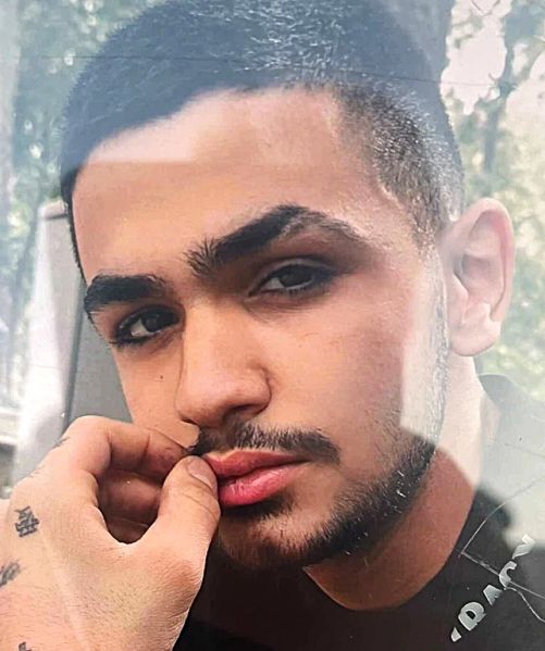 پرونده:مانی یوسفی.jpg