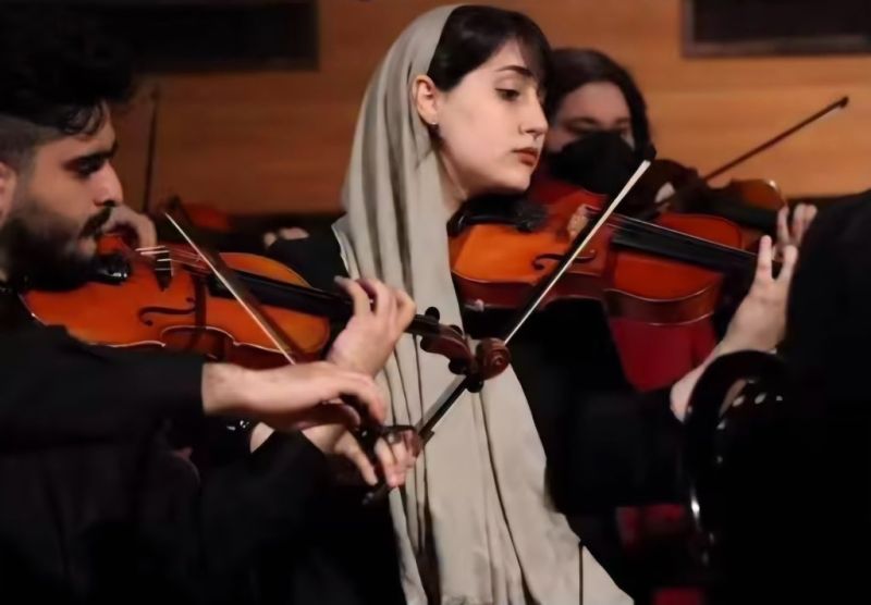 پرونده:صنم پوربابایی ۲.jpg