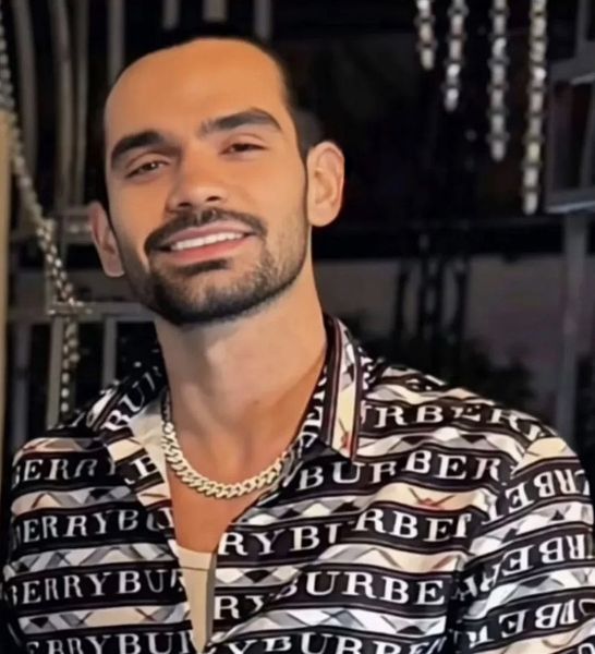 پرونده:داوود آبی.jpg