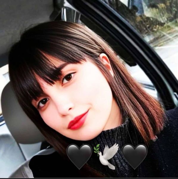 پرونده:محدثه امانی.jpg