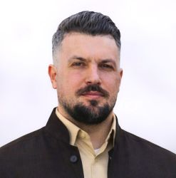 مسعود صادقی